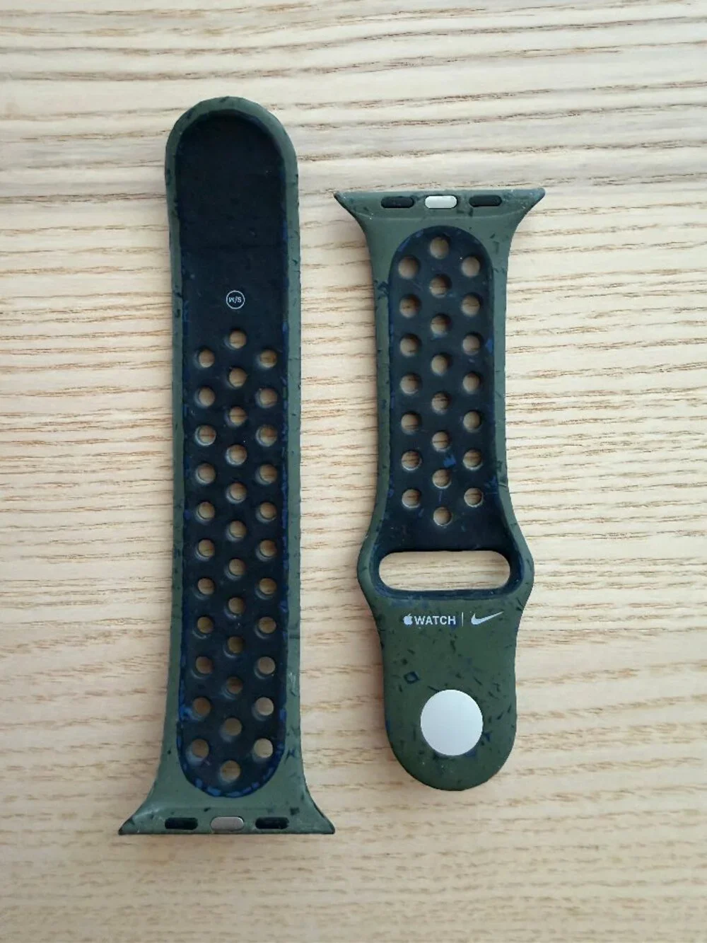 Apple Watch 46mm Cargo Khaki Nike Sport Band, Small/Medium